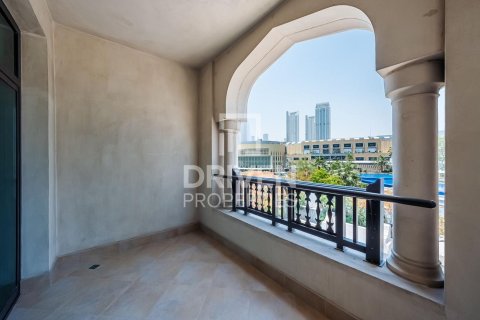 Apartment in Downtown Dubai (Downtown Burj Dubai), Dubai 2 bedrooms, 130.53 sq.m. № 140968 - photo 10