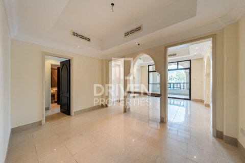 Apartment in Downtown Dubai (Downtown Burj Dubai), Dubai 2 bedrooms, 130.53 sq.m. № 140968 - photo 3