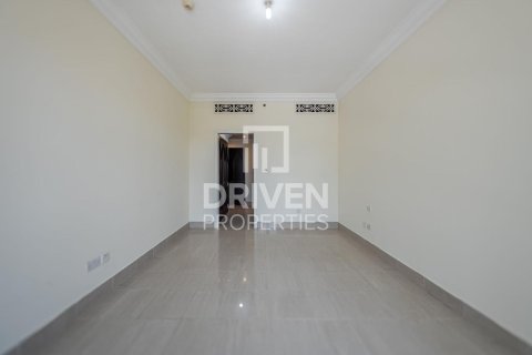Apartment in Downtown Dubai (Downtown Burj Dubai), Dubai 2 bedrooms, 130.53 sq.m. № 140968 - photo 7