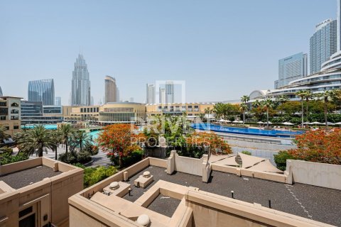 Apartment in Downtown Dubai (Downtown Burj Dubai), Dubai 2 bedrooms, 130.53 sq.m. № 140968