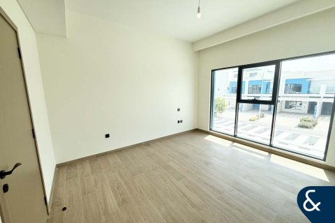 Townhouse in Damac Lagoons, Dubai 4 bedrooms, 144 sq.m. № 76449 - photo 9