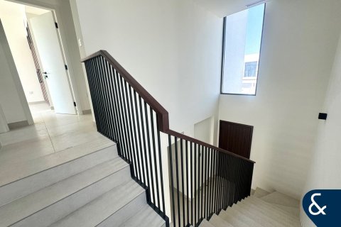 Townhouse in Town Square, Dubai 4 bedrooms, 262 sq.m. № 76451 - photo 4