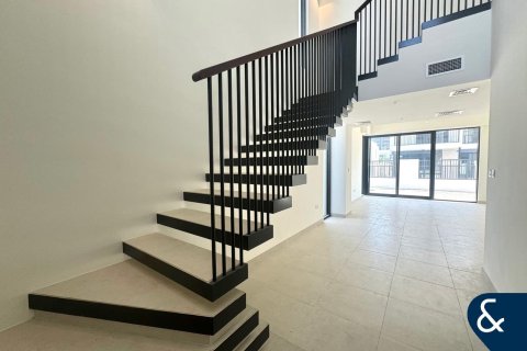 Townhouse in Town Square, Dubai 4 bedrooms, 262 sq.m. № 76451 - photo 1