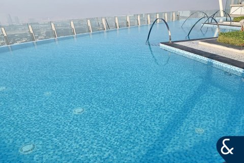 Appartement à SLS Dubai Hotel & Residences, Business Bay, Dubai, 1 chambre, 104 m², № 76452 - photo 1