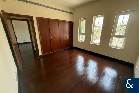 Villa in Arabian Ranches, Dubai 4 bedrooms, 640 sq.m. № 76440 - photo 14