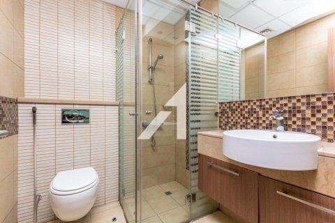 Apartment in Downtown Dubai (Downtown Burj Dubai), Dubai 2 bedrooms, 152.3 sq.m. № 53992 - photo 2