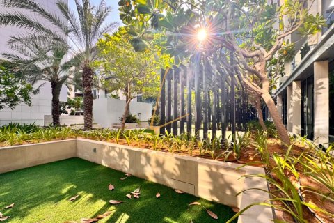 Apartment in Al Wasl, Dubai 3 bedrooms, 222 sq.m. № 123200 - photo 15