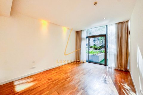 Apartment in Al Wasl, Dubai 3 bedrooms, 222 sq.m. № 123200 - photo 4