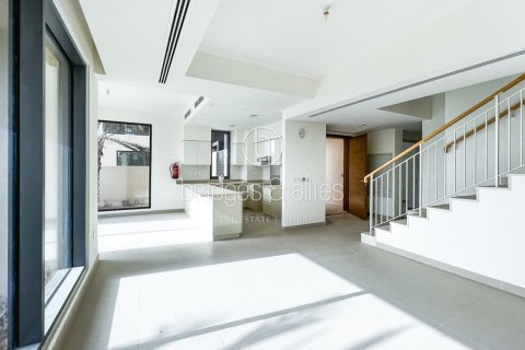 Villa en Dubai Hills Estate, Dubai, 5 dormitorios, 332 m², № 123689 - foto 2