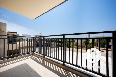 Villa en Dubai Hills Estate, Dubai, 5 dormitorios, 332 m², № 123689 - foto 6