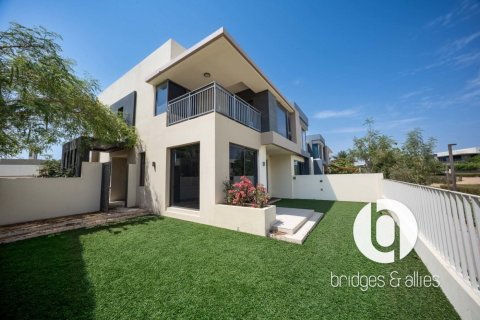 Villa in Dubai Hills Estate, Dubai 5 bedrooms, 332 sq.m. № 123689