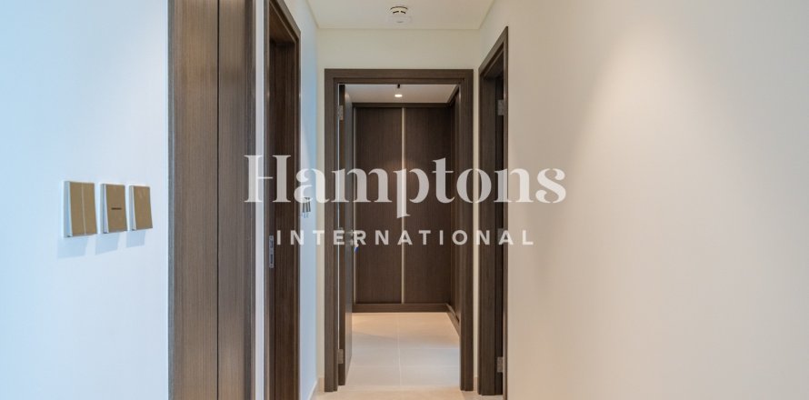 Apartment in Dubai Harbour, Dubai 2 bedrooms, 111.669 sq.m. № 110972