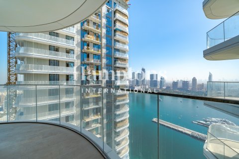 Apartment in Dubai Harbour, Dubai 2 bedrooms, 111.66940600 sq.m. № 110972 - photo 4