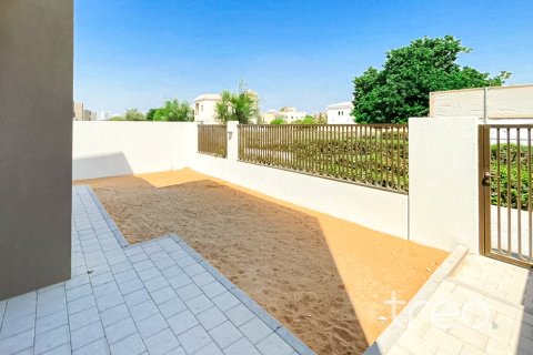 فيلا في دبي 4 غرف نوم, 216.46 م² رقم 119501