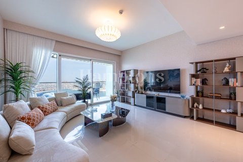 Apartment in Dubai Harbour, Dubai 2 bedrooms, 131.55064800 sq.m. № 63925 - photo 5
