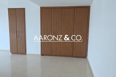 Apartamento en Jumeirah Lake Towers, Dubai, 3 dormitorios, 334 m², № 92211 - foto 7