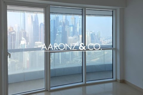 Apartamento en Jumeirah Lake Towers, Dubai, 3 dormitorios, 334 m², № 92211 - foto 3