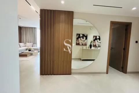 Apartment in Dubai Land, Dubai 2 bedrooms, 141 sq.m. № 68252 - photo 13