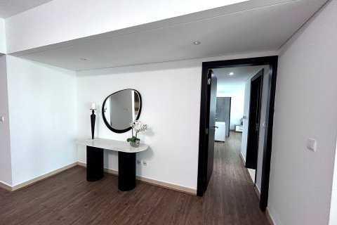 Apartment in Jumeirah Lake Towers, Dubai 1 bedroom, 91.1 sq.m. № 142212 - photo 8