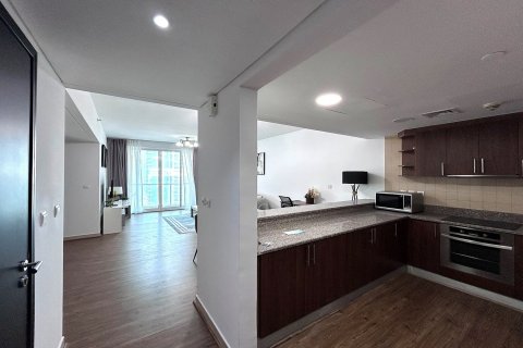 Apartment in Jumeirah Lake Towers, Dubai 1 bedroom, 91.1 sq.m. № 142212 - photo 4