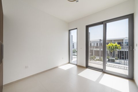 Townhouse in Tilal Al Ghaf, Dubai 3 bedrooms, 140.42 sq.m. № 142209 - photo 10