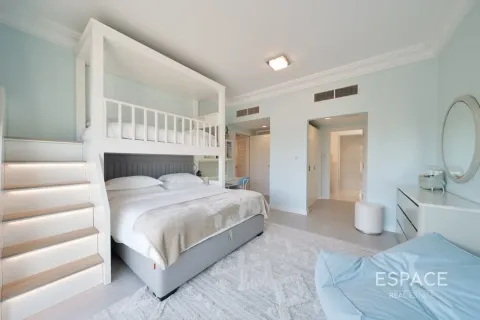 Villa in Victory Heights, Dubai Sports City, Dubai 6 bedrooms, 760 sq.m. № 122498 - photo 8