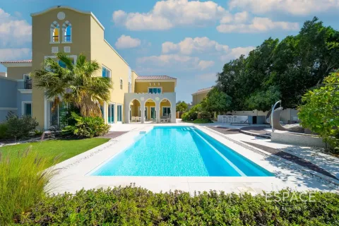 Villa in Victory Heights, Dubai Sports City, Dubai 6 bedrooms, 760 sq.m. № 122498 - photo 13