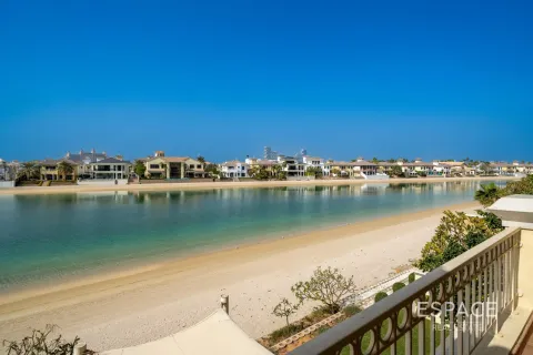 Villa in Palm Jumeirah, Dubai 4 bedrooms, 465 sq.m. № 122499 - photo 19