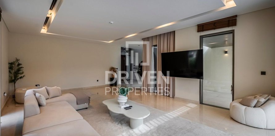 Вилла в Golf Place, Дубай Хилс Эстейт, Дубай, 4 спальни, 660м², № 19610