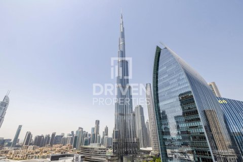 Appartement à Downtown Dubai (Downtown Burj Dubai), Dubai, 2 chambres, 163 m², № 19619 - photo 1