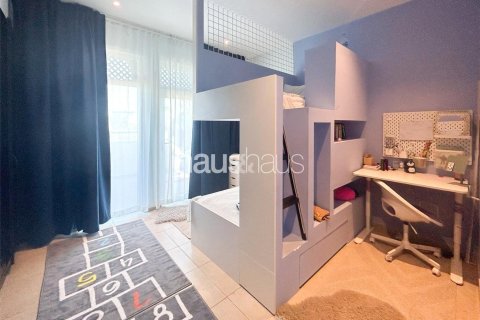 Villa in Jumeirah Park, Dubai 3 bedrooms, 285 sq.m. № 43492 - photo 9