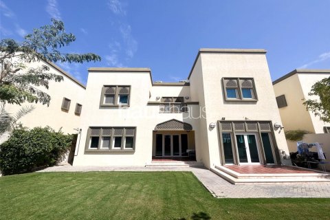 Villa in Jumeirah Park, Dubai 3 bedrooms, 285 sq.m. № 43492 - photo 10