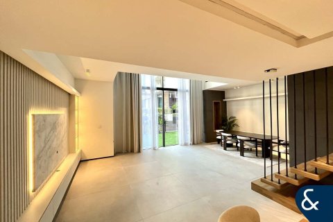 Apartment in Mohammed Bin Rashid City, Dubai 2 bedrooms, 224 sq.m. № 76295 - photo 4