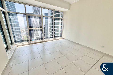 Apartment in Jumeirah Lake Towers, Dubai 2 bedrooms, 157 sq.m. № 76294 - photo 19