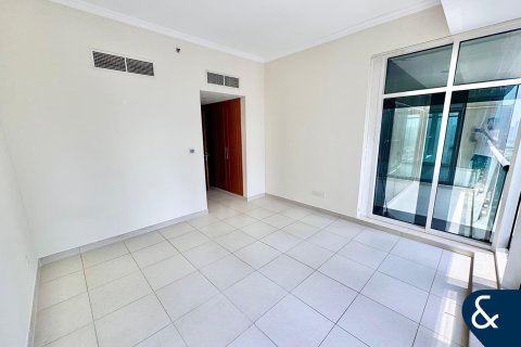 Apartment in Jumeirah Lake Towers, Dubai 2 bedrooms, 157 sq.m. № 76294 - photo 13