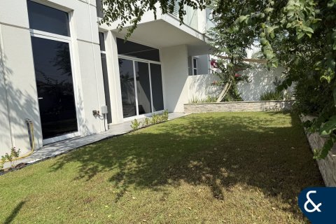 Villa à Arabella Townhouses, Mudon, Dubai, 3 chambres, 218 m², № 76292 - photo 17