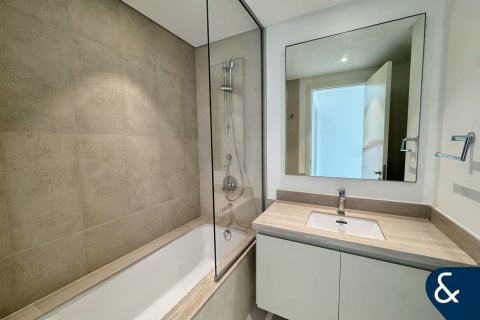 Townhouse in Mudon, Dubai 3 bedrooms, 239 sq.m. № 76296 - photo 17