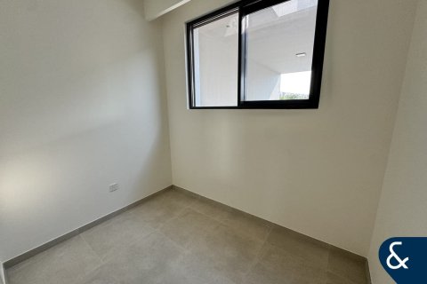 Townhouse in Mudon, Dubai 3 bedrooms, 239 sq.m. № 76296 - photo 21