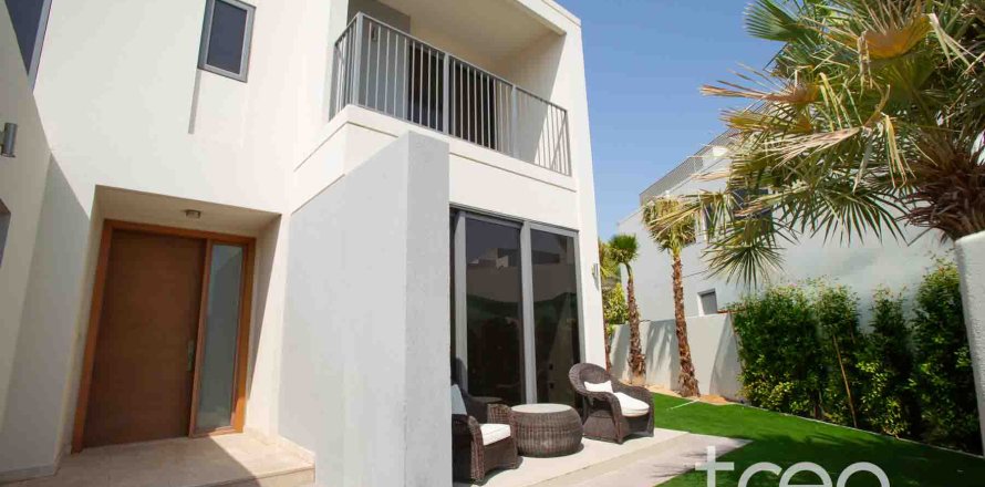 Villa à Dubai Hills Estate, Dubai, 4 chambres, 327.3 m², № 139906