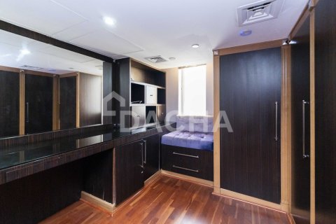 Apartamento en Rimal, Jumeirah Beach Residence, Dubai, 1 dormitorio, 205 m², № 104786 - foto 6