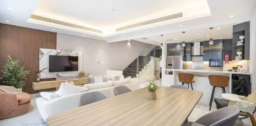 Townhouse in Al Furjan, Dubai 3 bedrooms, 178.1 sq.m. № 46958