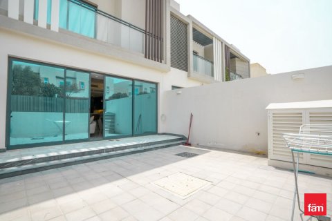 Townhouse in Al Furjan, Dubai 3 bedrooms, 178.1 sq.m. № 46958 - photo 15