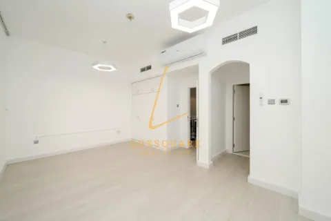 Villa in Jumeirah Village Circle, Dubai 3 bedrooms, 142 sq.m. № 101315 - photo 29