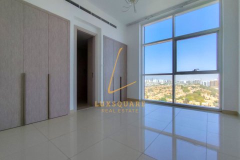 Apartment in Al Furjan, Dubai 2 bedrooms, 145 sq.m. № 101316 - photo 5