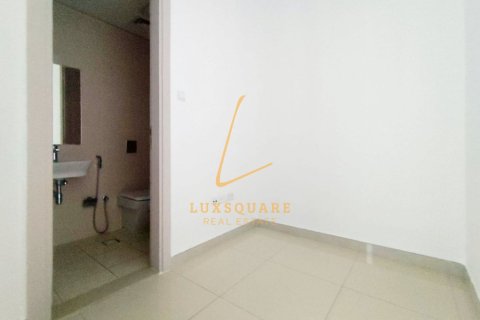 Apartment in Al Furjan, Dubai 2 bedrooms, 145 sq.m. № 101316 - photo 6