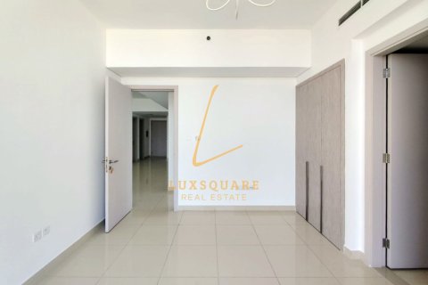 Apartment in Al Furjan, Dubai 2 bedrooms, 145 sq.m. № 101316 - photo 7