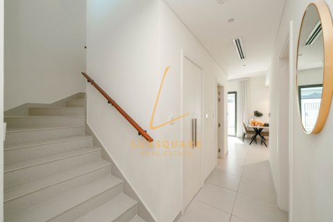 Villa in Dubai South (Dubai World Central), Dubai 3 bedrooms, 141 sq.m. № 101317 - photo 29