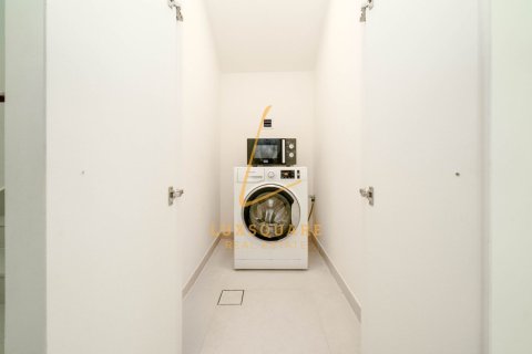 Villa in Dubai South (Dubai World Central), Dubai 3 bedrooms, 141 sq.m. № 101317 - photo 17