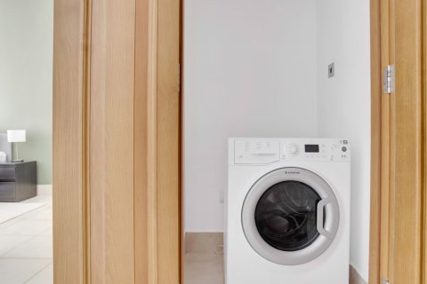 Appartement à Downtown Dubai (Downtown Burj Dubai), Dubai, 1 chambre, 80.82561000 m², № 100431 - photo 11