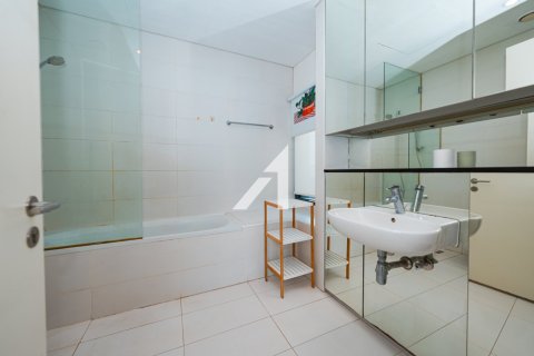 Купить квартиру в DIFC, Дубай: 2 спальни, 194м², № 90864 - фото 2